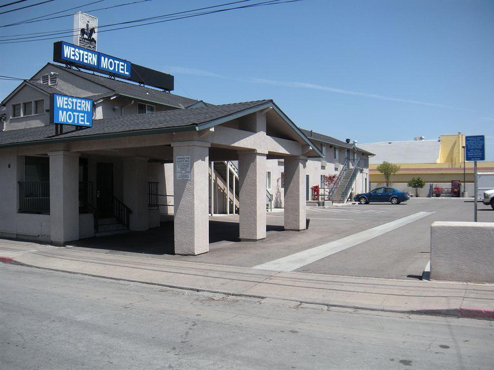 Western Motel Салинас Экстерьер фото